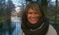 Anna Bikont